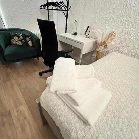 Homestay Chez Particulier Cosy Et Reposante